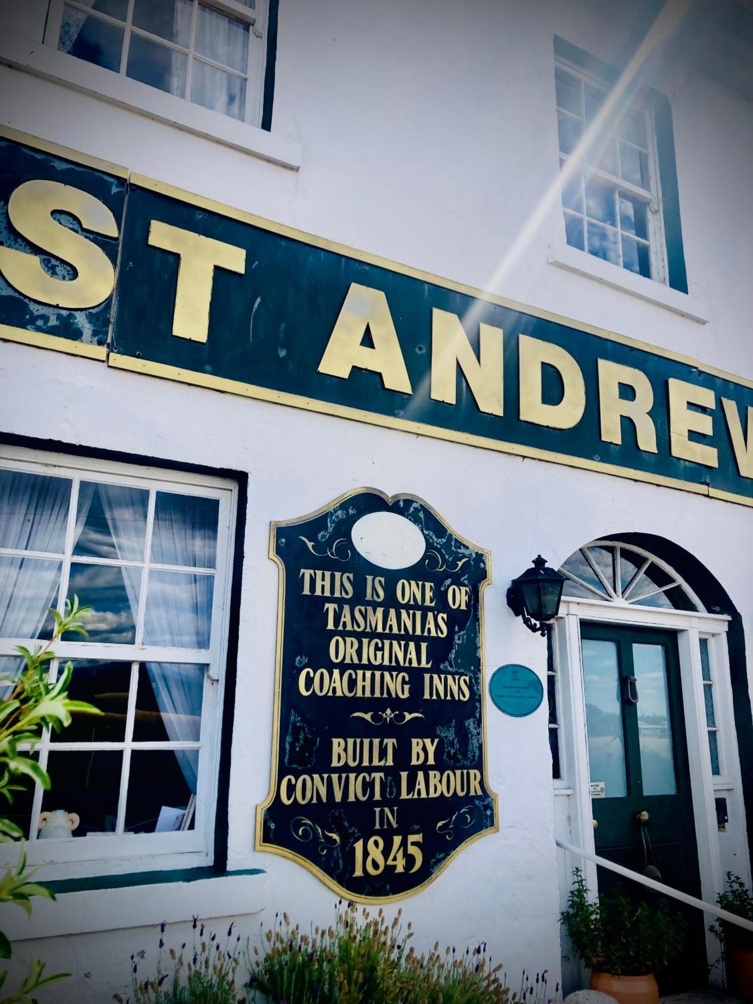 St Andrew'S Inn Conara Junction Extérieur photo