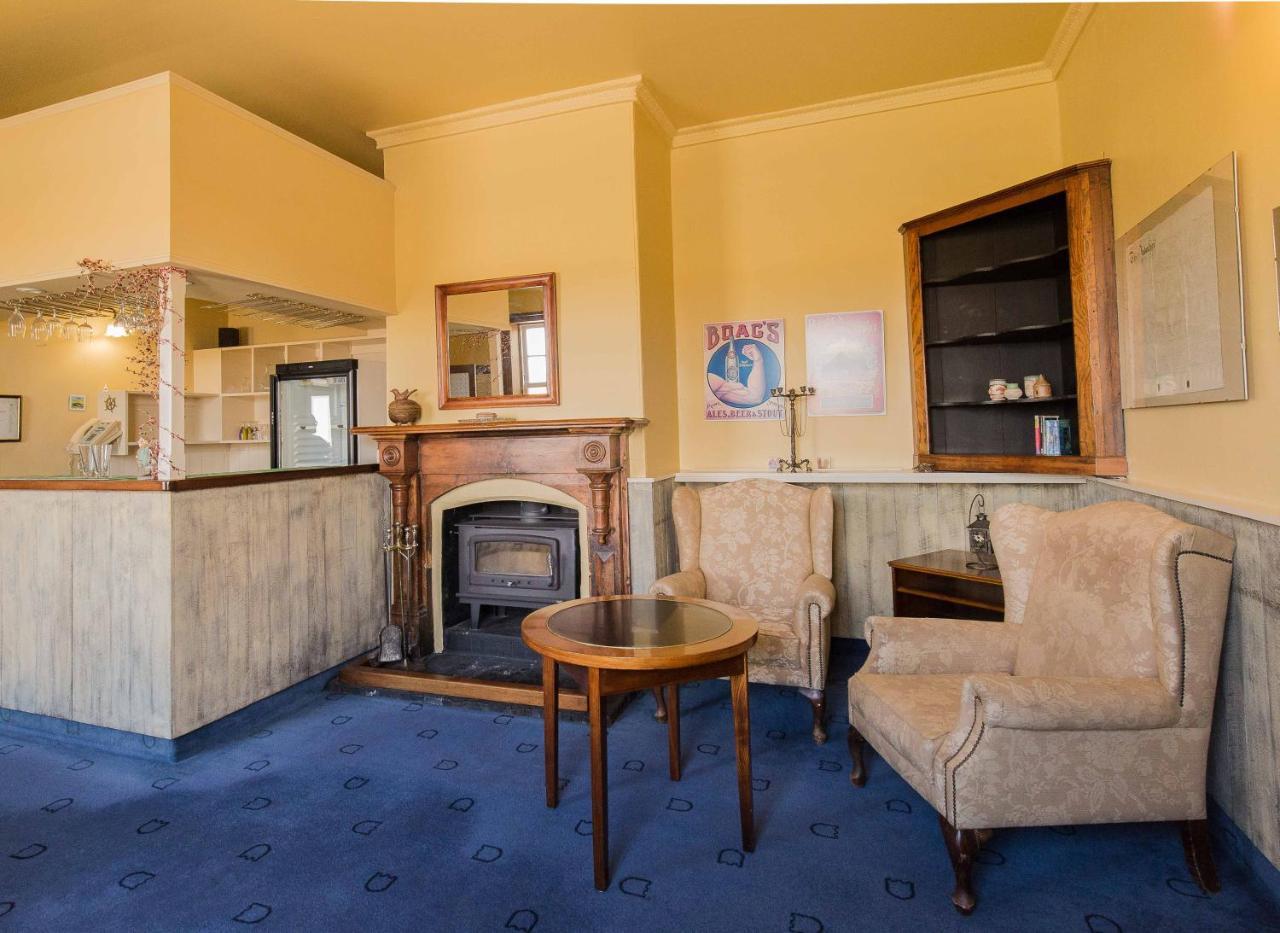 St Andrew'S Inn Conara Junction Extérieur photo